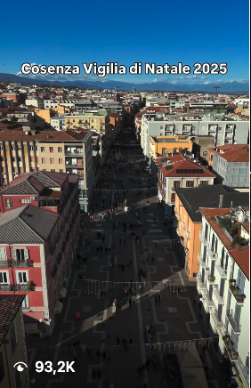 Reel: Cosenza, Vigilia di Natale 2025